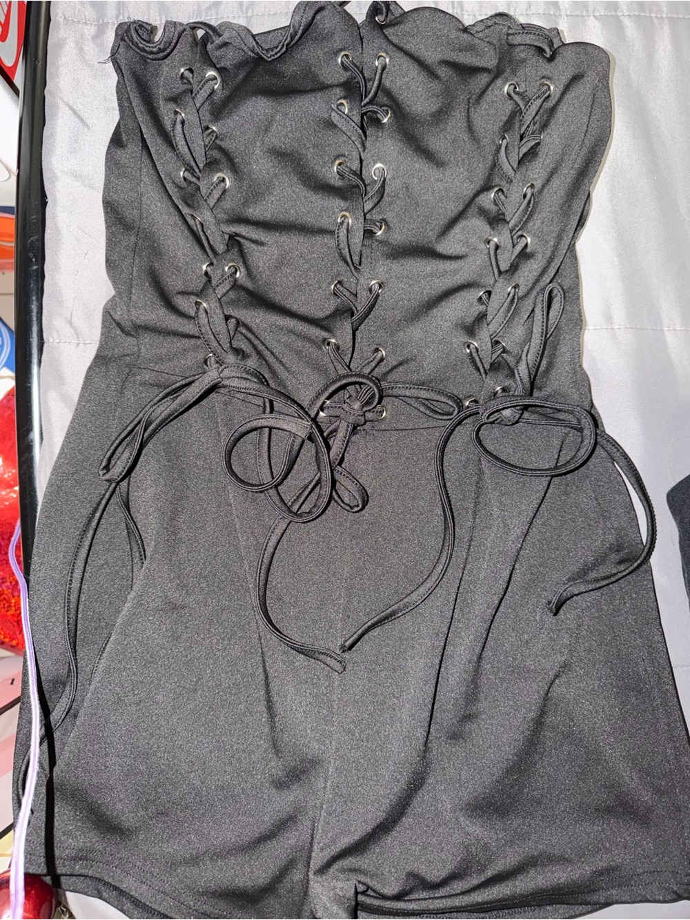 Black Lace-Up Strapless Romper - Picture 4 of 7